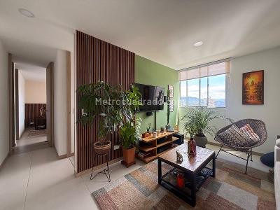 Apartamento de 2 alcobas en arriendo en La Doctora, Sabaneta, 73 m² · foto 2 de 12