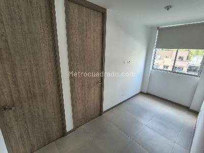 Apartamento de 3 alcobas en venta en Sabaneta, Sabaneta, 74 m² · foto 5 de 16