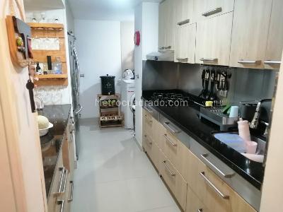 Apartamento de 3 alcobas en venta en Belen, Medellín, 88 m² · foto 6 de 16