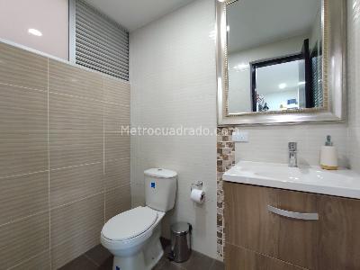 Apartamento de 3 alcobas en venta en El Nogal Los Almendros, Medellín, 168 m² · foto 10 de 15