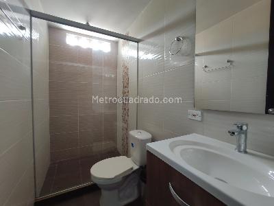 Apartamento de 3 alcobas en venta en El Nogal Los Almendros, Medellín, 168 m² · foto 12 de 15
