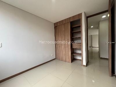 Apartamento de 3 alcobas en arriendo en Cumbres, Envigado, 90 m² · foto 5 de 12