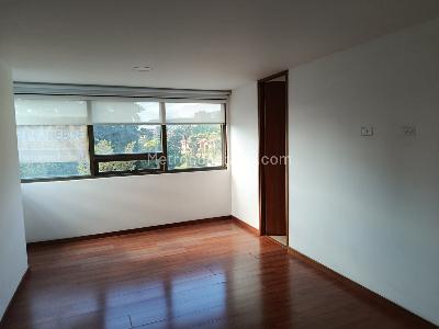 Apartamento de 3 alcobas en venta en El Poblado, Medellín, 140 m² · foto 8 de 9