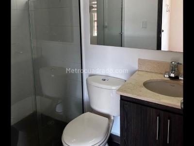Apartamento de 2 alcobas en venta en Los Colegios, Rionegro, 52 m² · foto 5 de 9