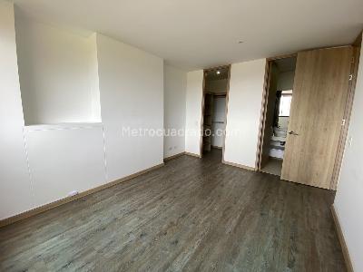 Apartamento de 3 alcobas en venta en Barro Blanco Y Zona Franca, Rionegro, 68 m² · foto 12 de 19