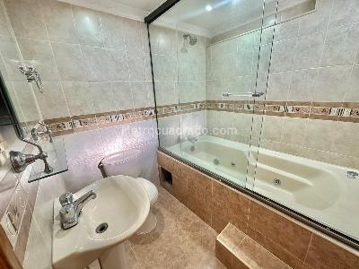 Apartamento de 3 alcobas en venta en Estadio, Medellín, 172 m² · foto 15 de 18