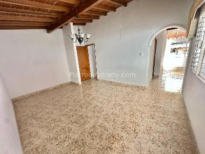 Apartamento de 3 alcobas en venta en Estadio, Medellín, 172 m² · foto 9 de 18