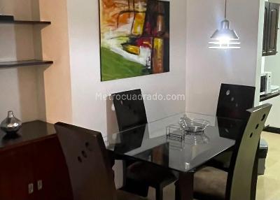 Apartamento en venta en El Poblado, Medellín · foto 2 de 7