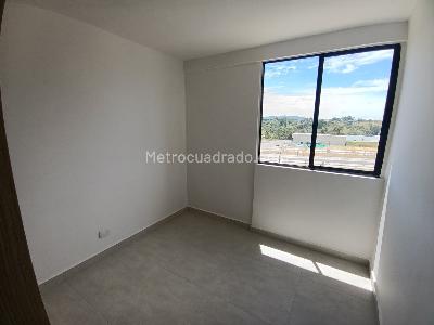 Apartamento de 3 alcobas en arriendo en Cimarronas, Rionegro, 51 m² · foto 4 de 10