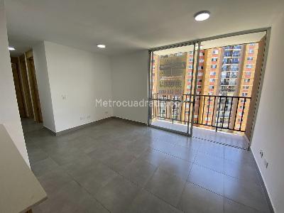Apartamento en arriendo en Cimarronas, Rionegro · foto 2 de 16