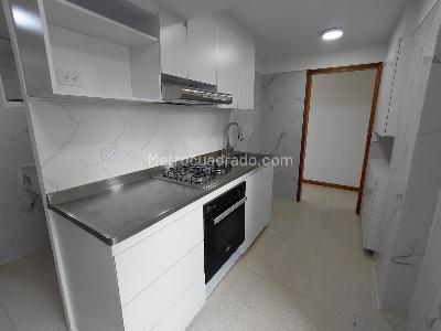Apartamento en arriendo en Vizcaya, Medellín · foto 3 de 11