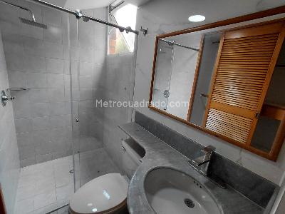 Apartamento en arriendo en Vizcaya, Medellín · foto 8 de 11