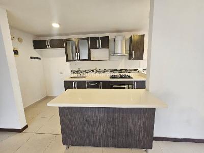 Apartamento de 2 alcobas en arriendo en Envigado, Envigado, 70 m² · foto 3 de 13