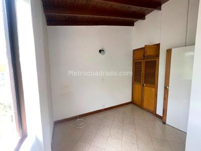 Apartamento de 3 alcobas en arriendo en Altamira, Medellín · foto 10 de 14