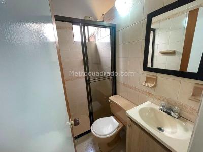 Apartamento de 3 alcobas en arriendo en Altamira, Medellín · foto 12 de 14