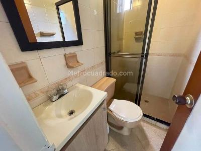 Apartamento de 3 alcobas en arriendo en Altamira, Medellín · foto 13 de 14