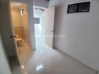 Apartamento de 2 alcobas en arriendo en Estadio, Medellín, 60 m² · foto 13 de 19