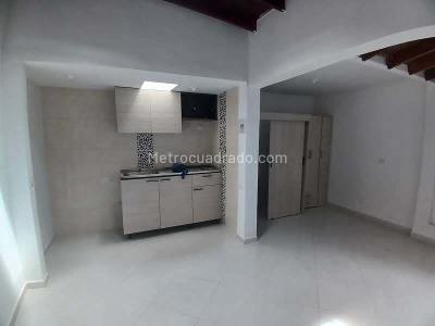 Apartamento de 2 alcobas en arriendo en Estadio, Medellín, 60 m² · foto 4 de 19