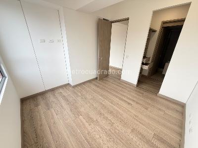 Apartamento de 1 alcoba en venta en San Nicolas, Rionegro, 55 m² · foto 10 de 19