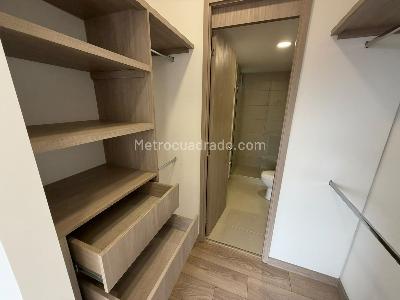 Apartamento de 1 alcoba en venta en San Nicolas, Rionegro, 55 m² · foto 12 de 19