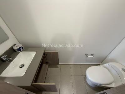 Apartamento de 1 alcoba en venta en San Nicolas, Rionegro, 55 m² · foto 15 de 19