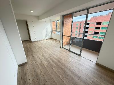 Apartamento de 1 alcoba en venta en San Nicolas, Rionegro, 55 m² · foto 5 de 19