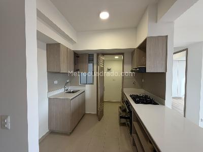 Apartamento de 1 alcoba en venta en San Nicolas, Rionegro, 55 m² · foto 8 de 19