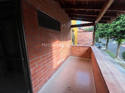 Casa de 3 alcobas en arriendo en Vegas De La Doctora, Sabaneta, 180 m² · foto 16 de 20