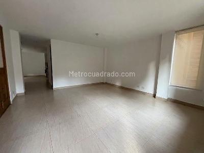 Casa de 3 alcobas en arriendo en Vegas De La Doctora, Sabaneta, 180 m² · foto 2 de 20