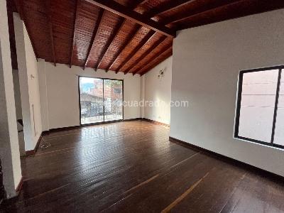 Casa de 3 alcobas en arriendo en Vegas De La Doctora, Sabaneta, 180 m² · foto 7 de 20