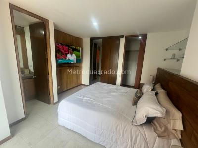 Apartamento de 3 alcobas en arriendo en Castropol, Medellín, 116 m² · foto 9 de 15