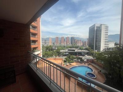 Apartamento de 3 alcobas en arriendo en Castropol, Medellín, 116 m² · foto 14 de 15