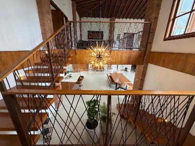 Casa de 3 alcobas en arriendo en Las Antillas, Envigado, 500 m² · foto 3 de 17