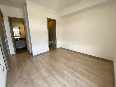 Apartamento de 2 alcobas en arriendo en Barro Blanco Y Zona Franca, Rionegro, 76 m² · foto 10 de 17