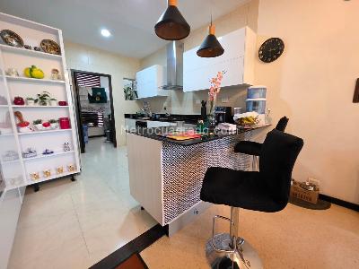 Casa en venta en Loma Del Esmeraldal, Envigado · foto 6 de 19