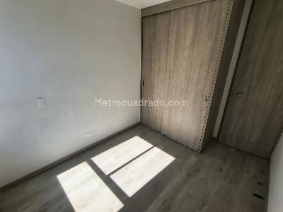 Apartamento de 3 alcobas en venta en Envigado, Envigado, 73 m² · foto 10 de 16