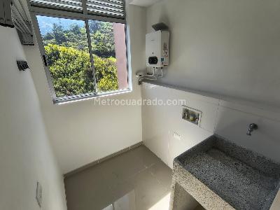 Apartamento de 3 alcobas en venta en Envigado, Envigado, 73 m² · foto 15 de 16