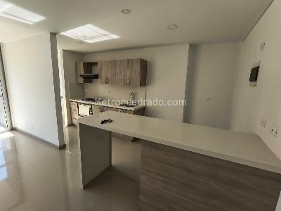 Apartamento de 3 alcobas en venta en Envigado, Envigado, 73 m² · foto 4 de 16