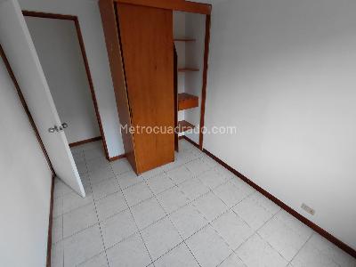 Apartamento de 3 alcobas en arriendo en Sevilla, Medellín, 58 m² · foto 5 de 7