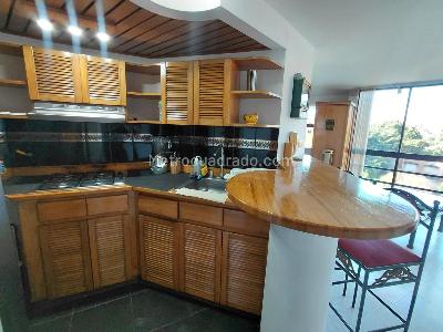 Apartaestudio en arriendo en Patio Bonito, Medellín, 40 m² · foto 3 de 12