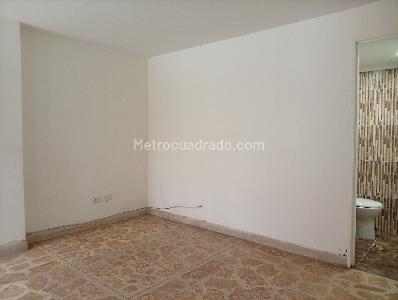 Apartamento de 5 alcobas en venta en Ferrini, Medellín, 223 m² · foto 7 de 19