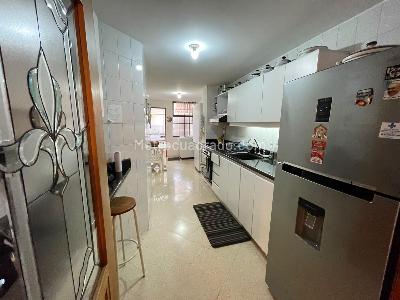 Apartamento de 4 alcobas en arriendo en Laureles, Medellín, 130 m² · foto 12 de 15