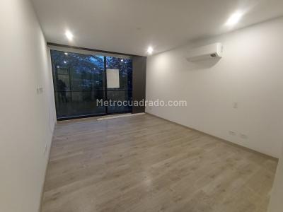 Apartamento de 2 alcobas en arriendo en El Poblado, Medellín, 103 m² · foto 14 de 20