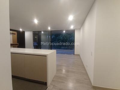 Apartamento de 2 alcobas en arriendo en El Poblado, Medellín, 103 m² · foto 4 de 20