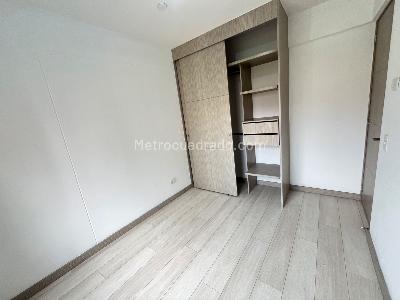 Apartamento en arriendo en Tres Esquinas, Sabaneta · foto 12 de 19