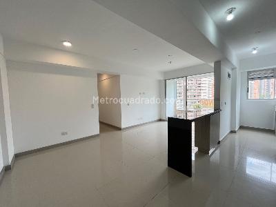 Apartamento en arriendo en Tres Esquinas, Sabaneta · foto 6 de 19