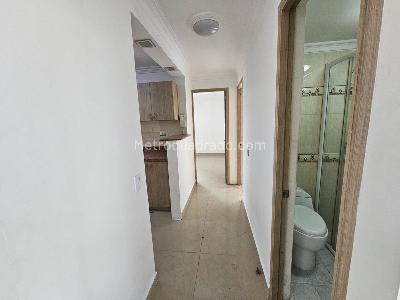 Apartamento en arriendo en Santa Maria De Los Angeles, Medellín · foto 4 de 15
