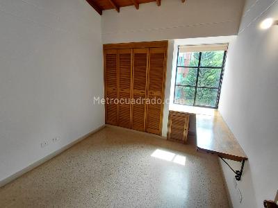 Apartamento de 3 alcobas en arriendo en Conquistadores, Medellín, 175 m² · foto 10 de 18