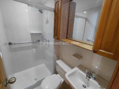 Apartamento de 3 alcobas en arriendo en Conquistadores, Medellín, 175 m² · foto 14 de 18