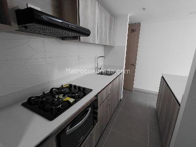 Apartamento de 2 alcobas en arriendo en Santa Fe, Medellín, 47 m² · foto 4 de 11